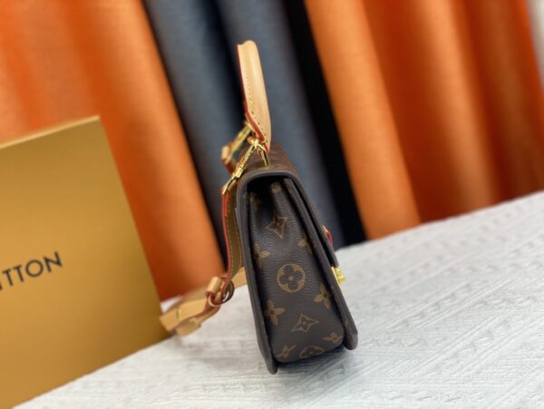 LOUIS VUITTON WOMEN'S MONOGRAM BROWN 23.5CM M46548 - Image 3