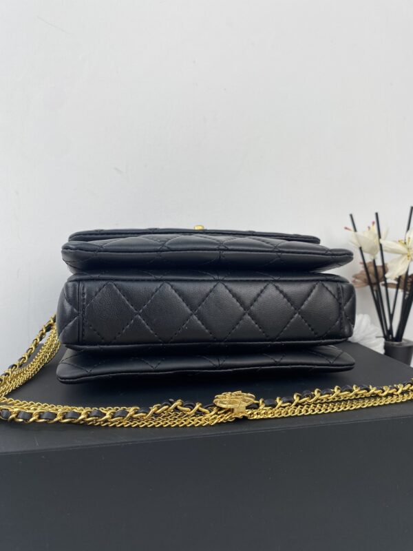 CHANEL QUILTED MINI CC FLAP BLACK - Image 7