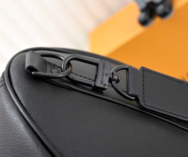 LOUIS VUITTON KEEPALL BANDOULIÈRE 50 BLACK M21420 - Image 3