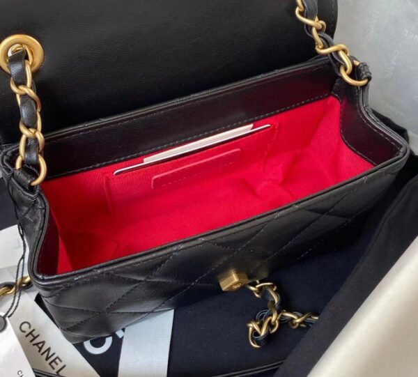 CHANEL CROSSBODY BAG BLACK 19CM AS2633 - Image 8