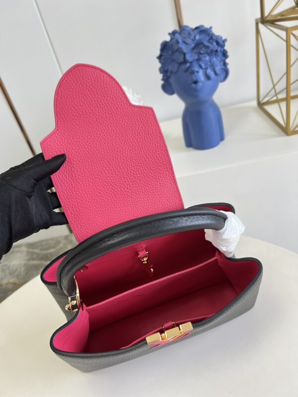 LOUIS VUITTON CAPUCINES MM 31CM BLACK AND ROSE BERLINGOT M59882 - Image 4