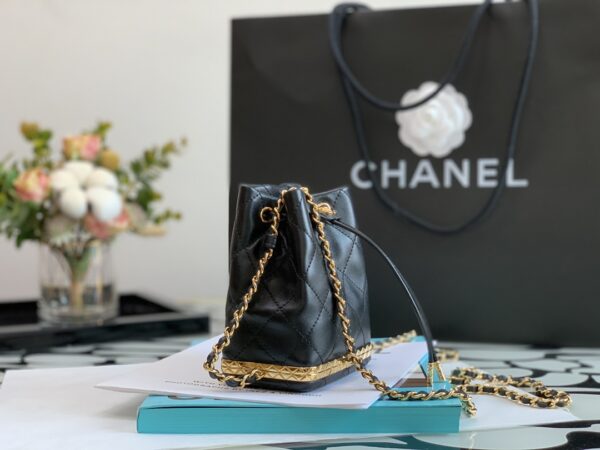 CHANEL SMALL BUCKET WITH CHAIN BLACK NECKLACE AP2750 - Image 5