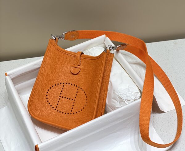HERMES EVELYNE 16 AMAZONE ORANGE BAG 16CM - Image 3