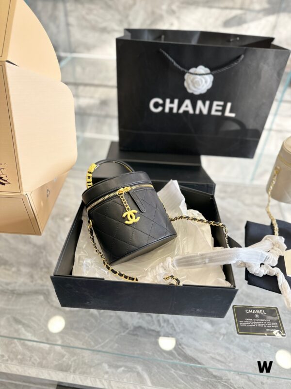 CHANEL VANITY MINI BAG WITH STRAP BLACK 19CM AP2873 B08422 94305 - Image 2