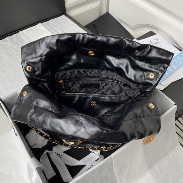 CHANEL 22 SMALL HANDBAG BLACK AS3260 - Image 6