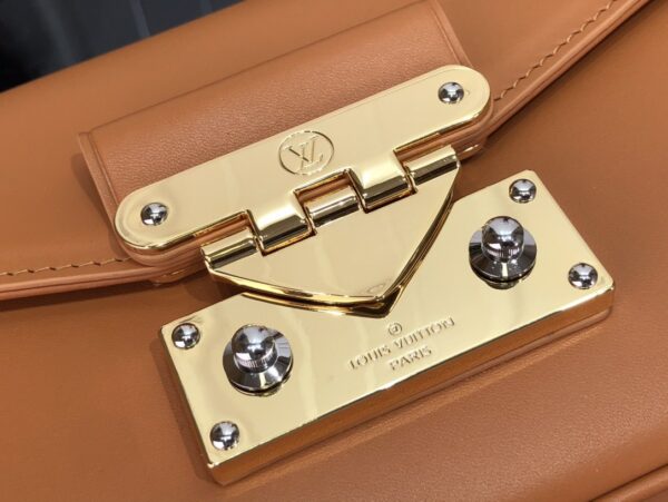 LOUIS VUITTON SWING 24CM BROWN M20396 - Image 6