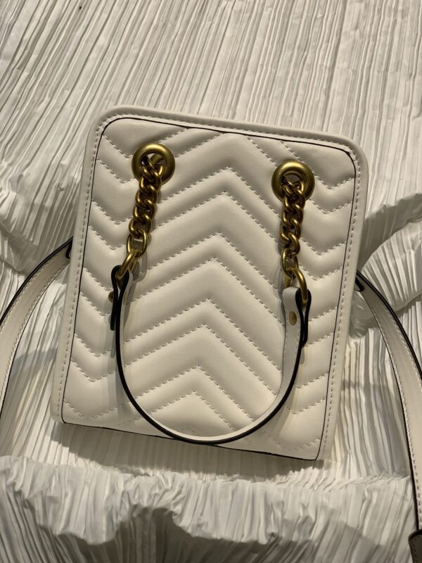 GUCCI MINI SAC GG MARMONT MATELASSE WHITE 696123 DTDHT 9022 - Image 3