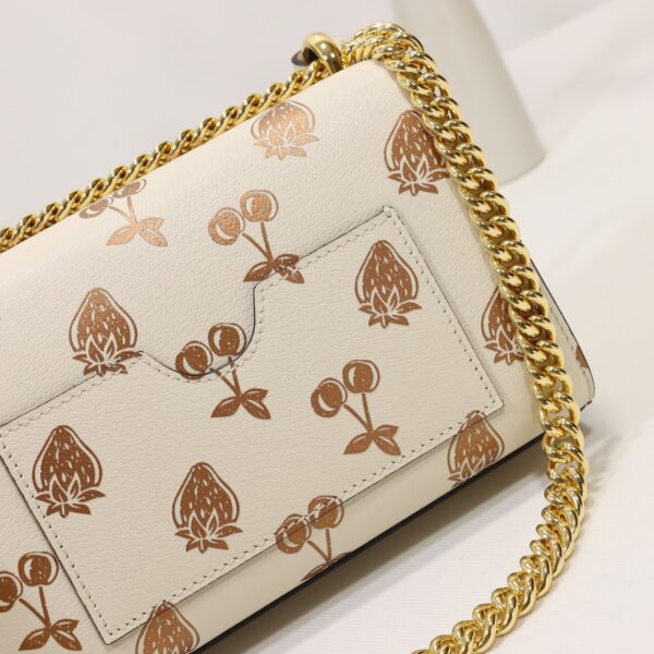 GUCCI PADLOCK SMALL BERRY SHOULDER BAG IN WHITE 20CM - Image 4