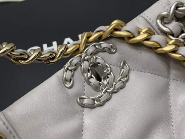CHANEL 19 SHOPPING BAG GOLD-SILVER TONE RUTHENIUM FINISH METAL GRAY AS3519 B04852 94305 - Image 8