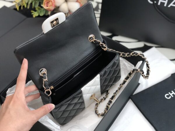 CHANEL TIMELESS CLASSIC FLAP BAG BLACK 20CM - Image 8