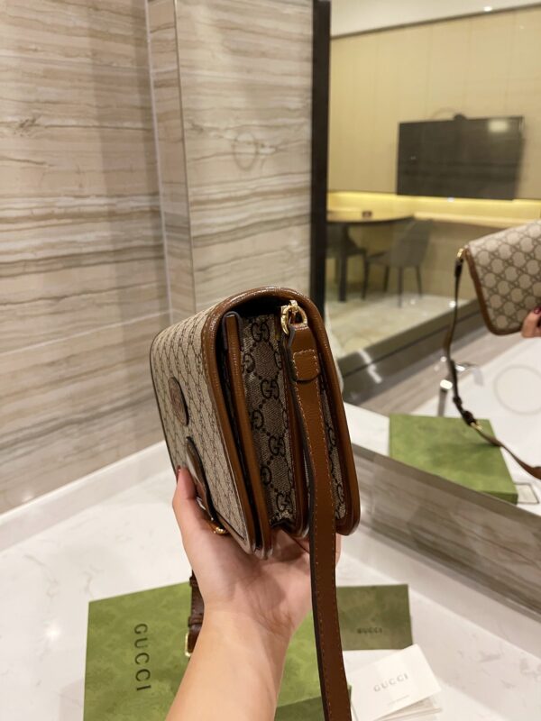 GUCCI MINI SHOULDER BAG WITH INTERLOCKING G 20CM 671620 92TCG 8563 - Image 2