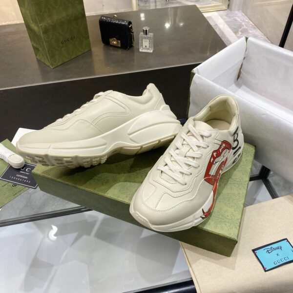 GUCCI WOMEN'S RHYTON SNEAKER WITH MOUTH PRINT 552089 A9L00 9522 - Image 2