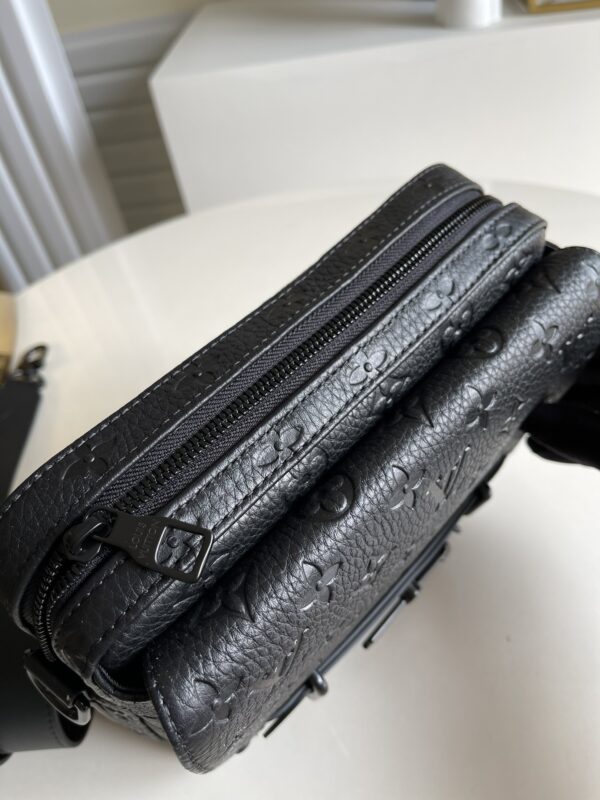 Louis Vuitton Monogram Standing clutch 21cm N60448 - Image 5