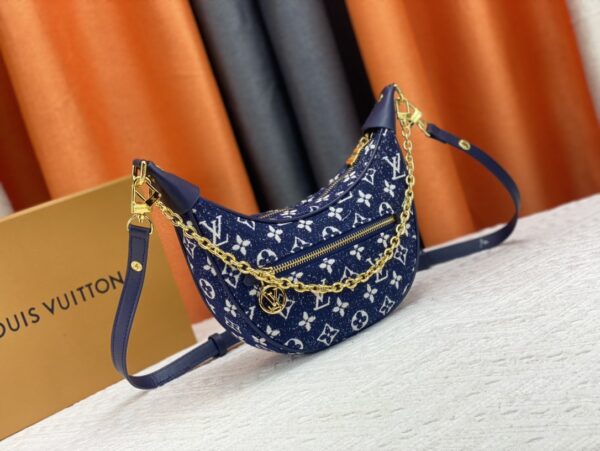LOUIS VUITTON LOOP DENIM BLUE  23CM - Image 10