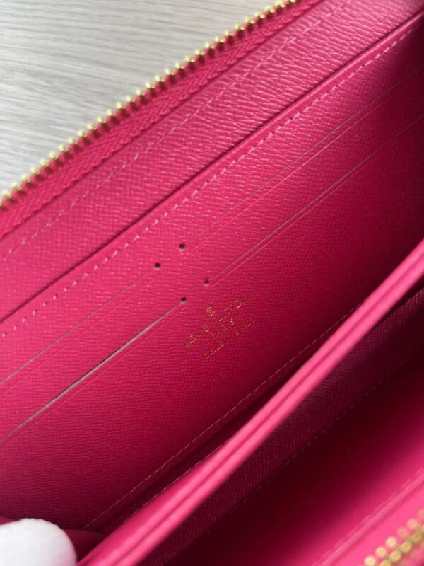 LOUIS VUITTON ZIPPY WALLET DARK PINK M60017 - Image 6