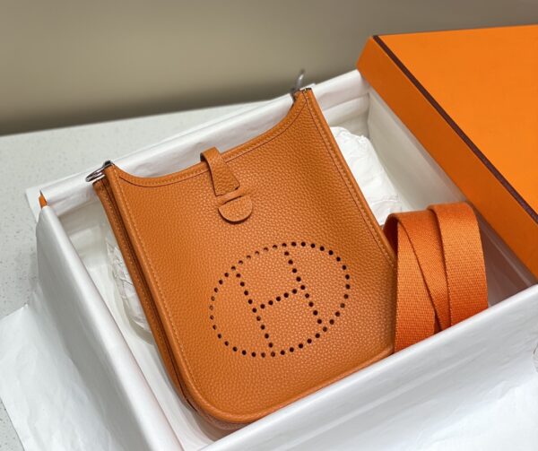 HERMES EVELYNE 16 AMAZONE ORANGE BAG 16CM - Image 5