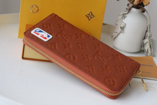 Louis Vuitton LVXNBA Zippy Wallet Vertical 20cm Brown M80548 - Image 6
