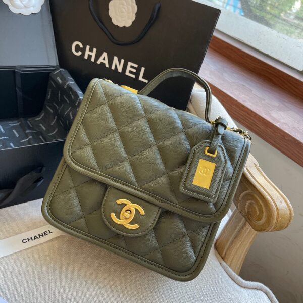CHANEL WOMEN'S FLAP BAG WITH TOP HANDLE KHAKI 20CM - Image 3