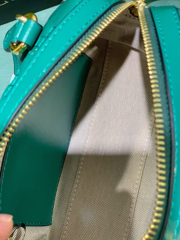 GUCCI GG MATELASSÉ LEATHER MINI BAG GREEN 19CM 702251 UM8HG 3389 - Image 4