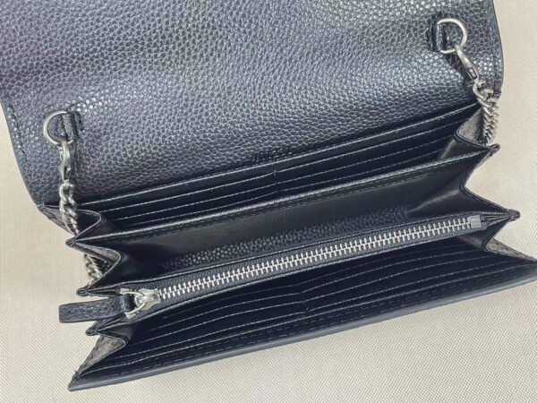 GUCCI WOMEN'S DIONYSUS GG SUPREME CHAIN BAG BLACK 20CM 401231 CAOGN 8176 - Image 8