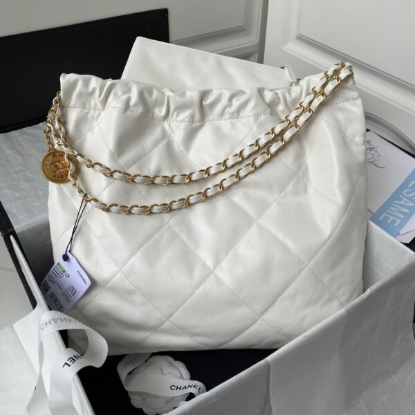 CHANEL 22 HANDBAG WHITE 42CM AS3261 - Image 8
