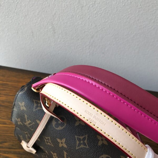 LOUIS VUITTON CLUNY BB M42738 - Image 6