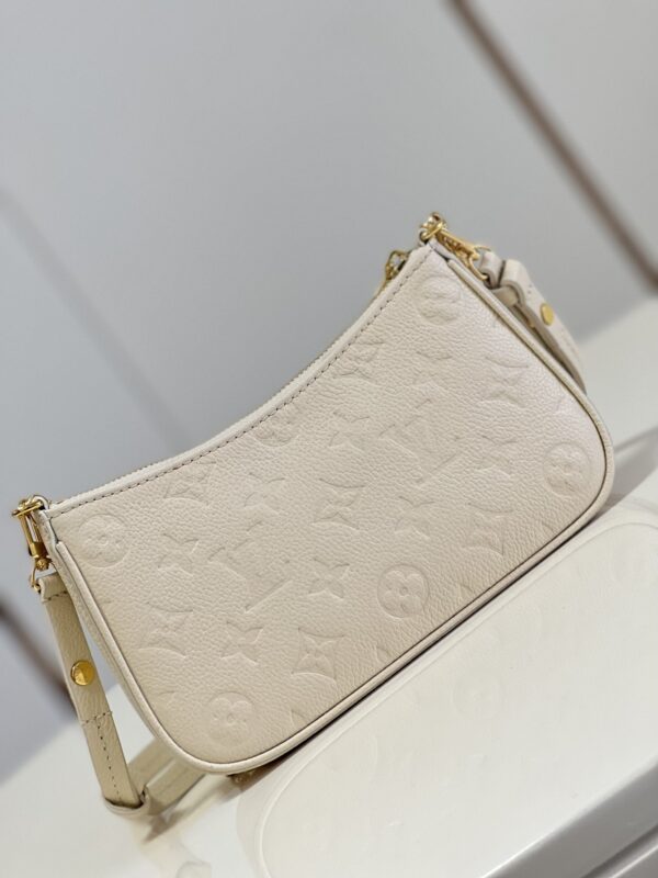 LOUIS VUITTON EASY POUCH ON STRAP 19CM WHITE M81066 - Image 6
