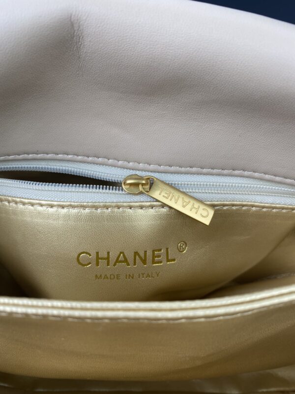 CHANEL QUILTED MINI CC SUEDE FLAP NUDE5 - Image 8