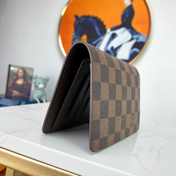 LOUIS VUITTON DAMIER EBENE CANVAS PASSPORT COVER 10CM N60189 - Image 3