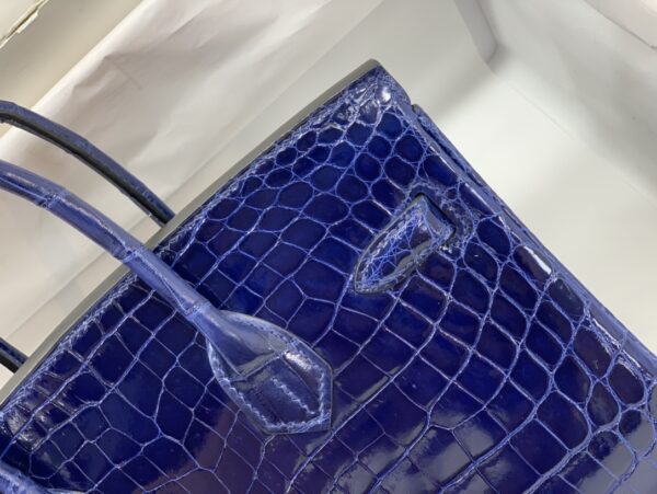 HERMES BIRKIN 30 CROCODILE GOLD-TONED HARDWARE DARK BLUE - Image 2