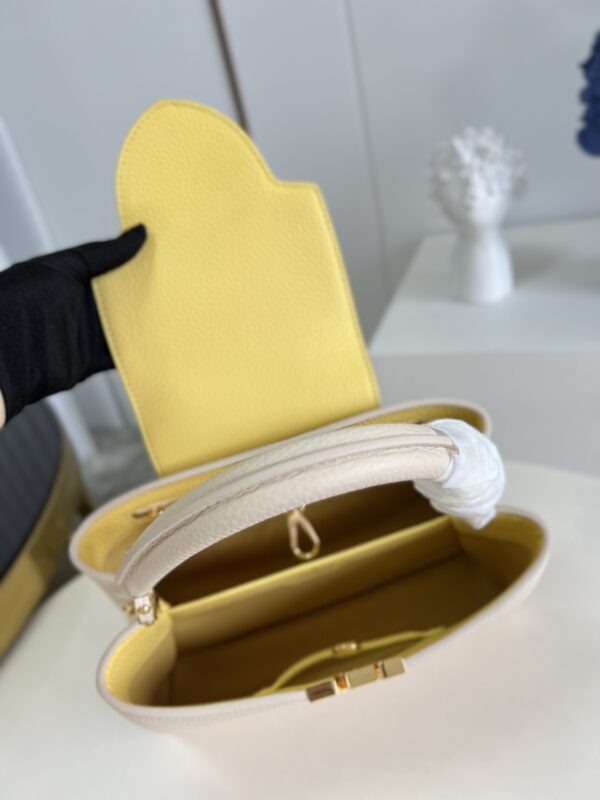 LOUIS VUITTON CAPUCINES MM 31CM PLUME YELLOW M59883 - Image 3
