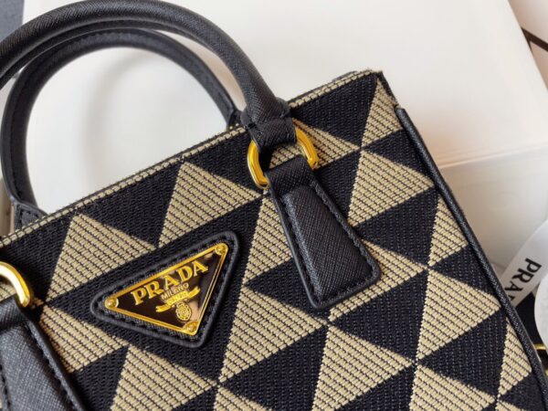 PRADA GALLERIA MINI BAG IN EMBROIDERED JACQUARD BEIGE 1BA9062FKLF0Y30VXOM - Image 9