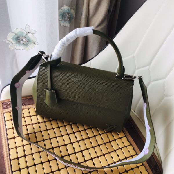 LOUIS VUITTON CLUNY DARK GREEN M59134 - Image 6