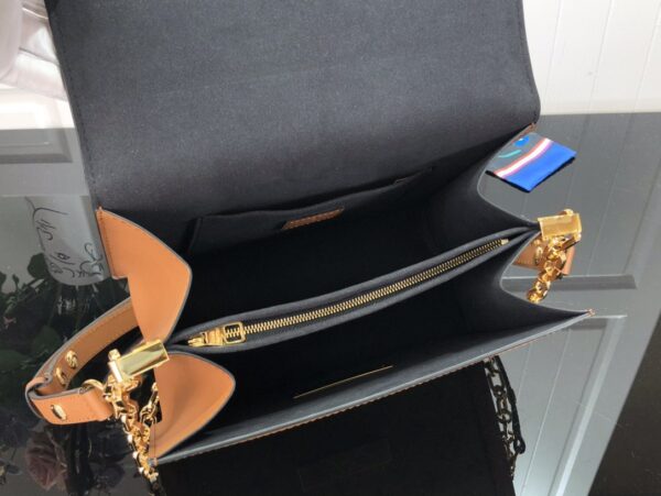 LOUIS VUITTON DAUPHINE MM 25CM M45958 - Image 9