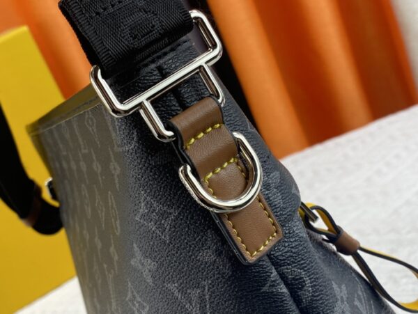 LOUIS VUITTON BESACE ZIPPEE SAVANE YELLOW 35CM M45214 - Image 3