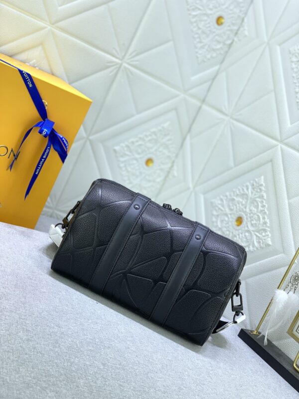 LOUIS VUITTON CITY KEEPALL BLACK 27CM M21543 - Image 7