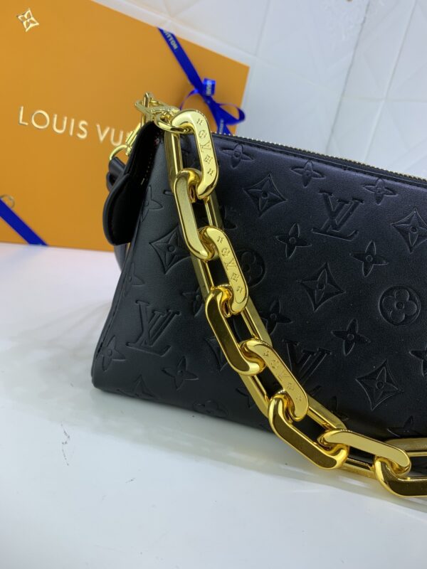 LOUIS VUITTON COUSSIN BB BLACK 22CM M21259 - Image 2