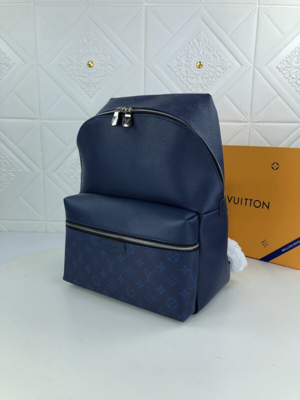 LOUIS VUITTON DISCOVERY BACKPACK PM NAVY BLUE M30229 - Image 2