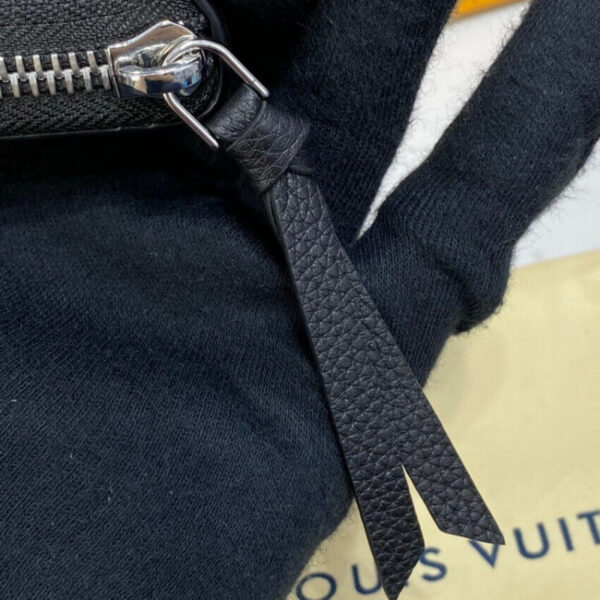 LOUIS VUITTON LOCKME ZIPPY COIN PURSE BLACK M80099 - Image 4