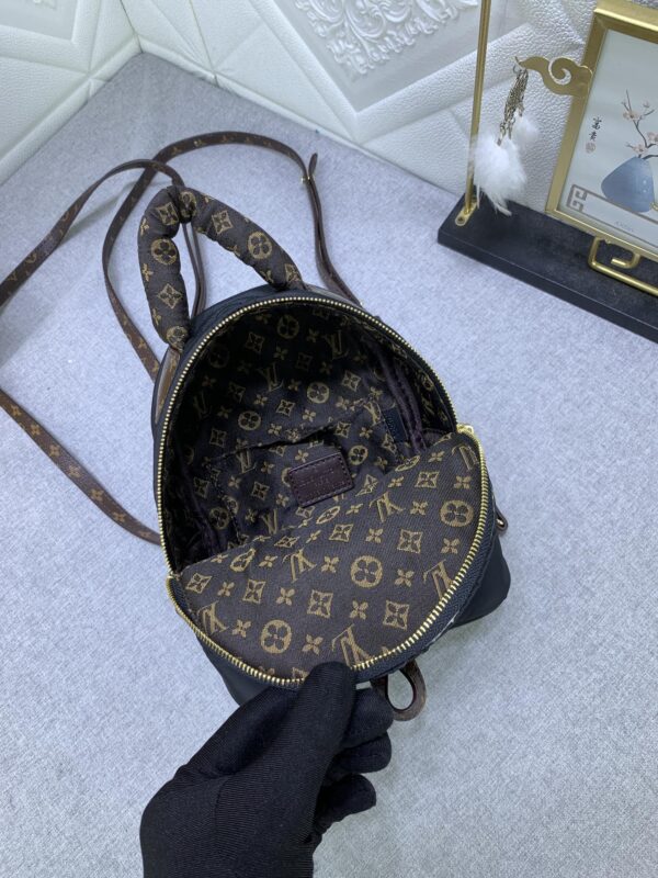 LOUIS VUITTON PALM SPRINGS MINI BLACK M21060 - Image 6