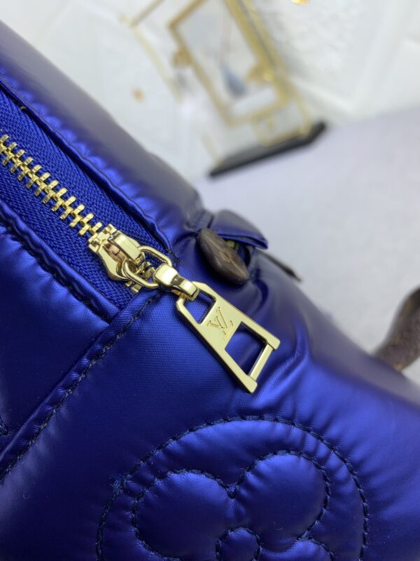 LOUIS VUITTON PALM SPRINGS MINI NAVY BLUE M21060 - Image 3