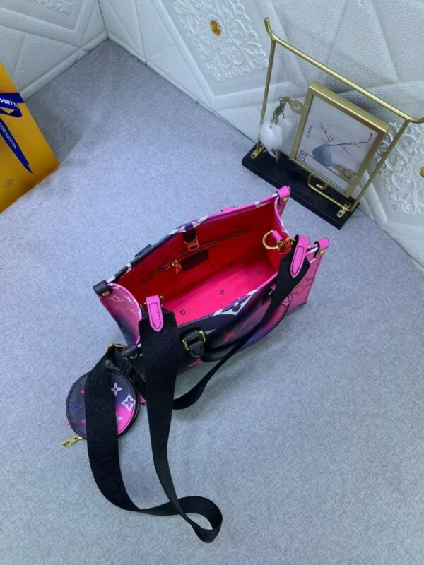 LOUIS VUITTON ONTHEGO MIDNIGHT FUCHSIA 25CM - Image 7