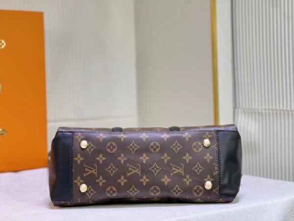 LOUIS VUITTON SOUFFLOT MM 36CM BLACK M44817 - Image 7