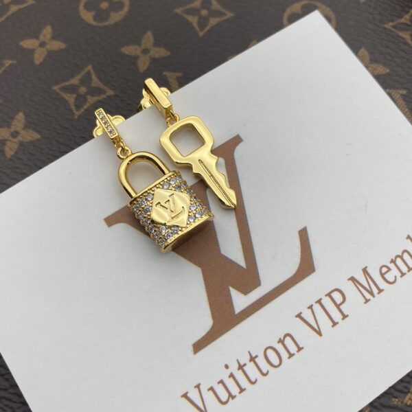 LOUIS VUITTON GOLD LOCK AND KEY EARRINGS - Image 3