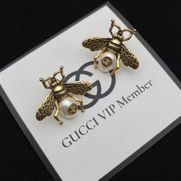 GUCCI GG BEE PEARL GOLD EARRINGS - Image 4