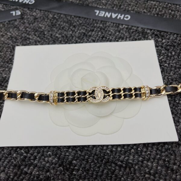 CHANEL NECKLACE - Image 5