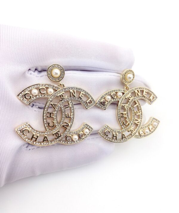 CHANEL CC GOLD EARRINGS - Image 7
