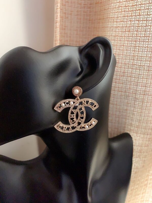 CHANEL CC GOLD EARRINGS - Image 5