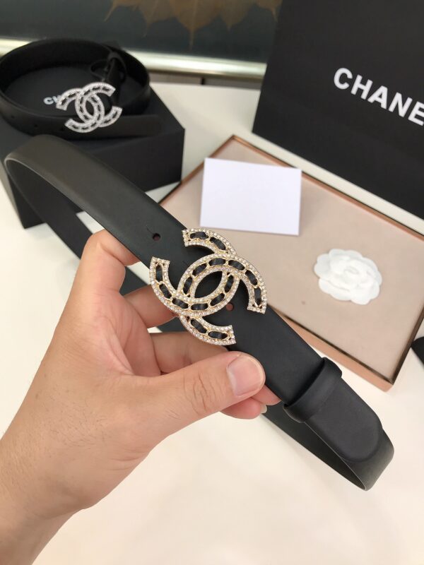 CHANEL GLASS PEARLS CRYSTAL GOLD BLACK BELT 28MM - Image 4