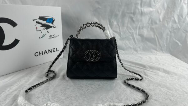 CHANEL TOP HANDLE CLUTCH WITH CHAIN IN CAVIAR SILVER HARDWARE BLACK 15CM - Image 5